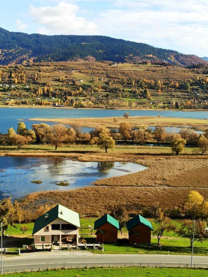 Holiday House By The Lake Плав Экстерьер фото